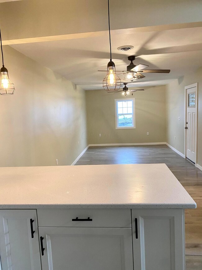 79EE987D-6AFF-4206-8AB4-3912E26AB6FF