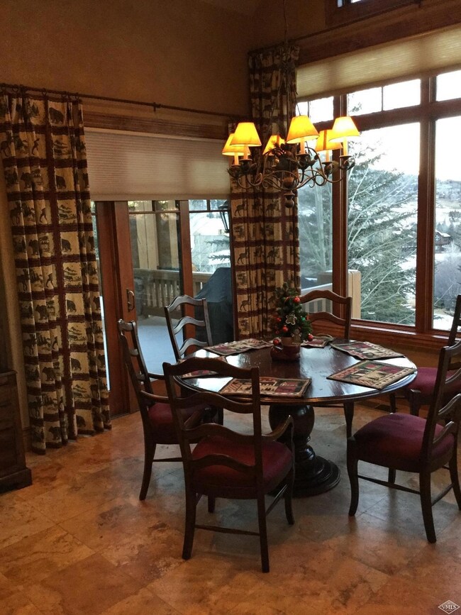 Nook area off kitchen.