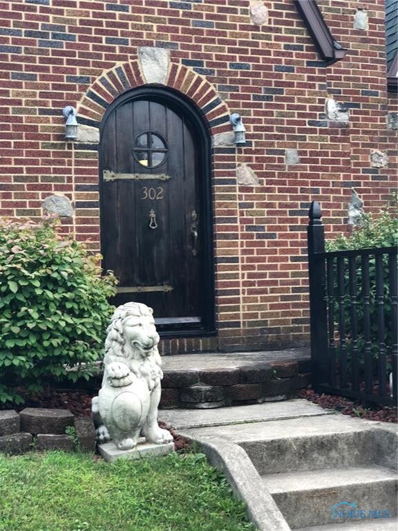 302 E Jackson St, West Unity, OH 43570 - photo 2