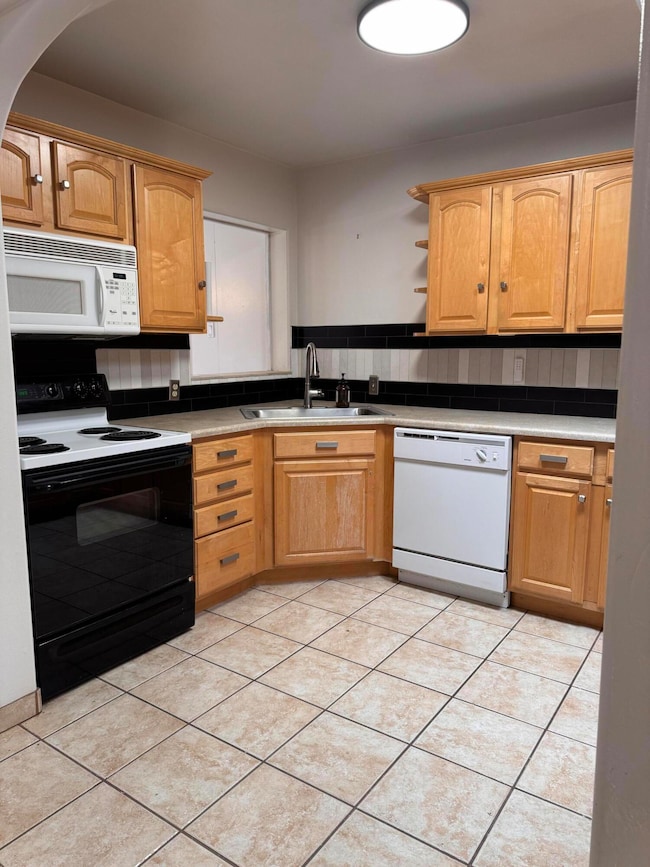 1519 Solano Dr NE, Albuquerque, NM 87110 - photo 7