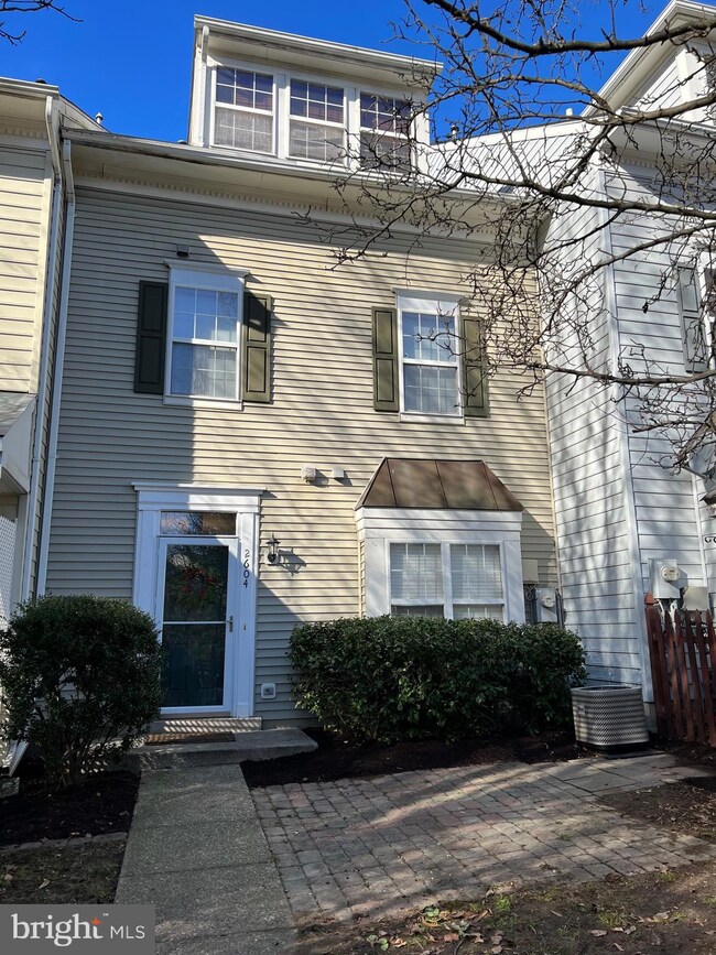 2604 Chancellor Ct, Odenton, MD 21113 - photo 2