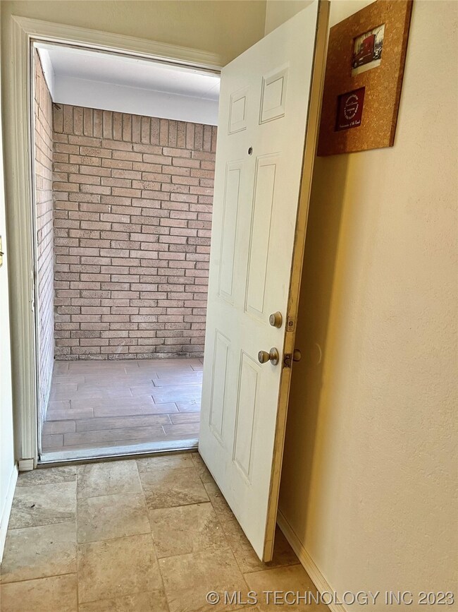 202 E Forest St, Skiatook, OK 74070 - photo 6