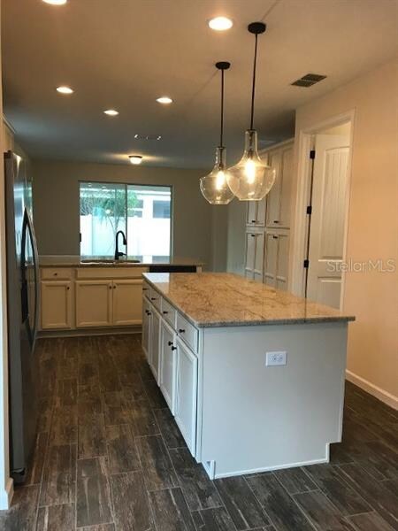 Island Kitchen
