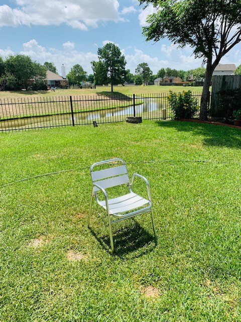 7838 Blue Stream Ct, Houston, TX 77041 - photo 6