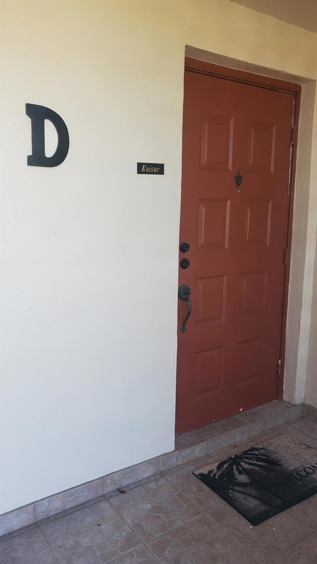 5020 NW 3rd St unit D, Delray Beach, FL 33445 - photo 3