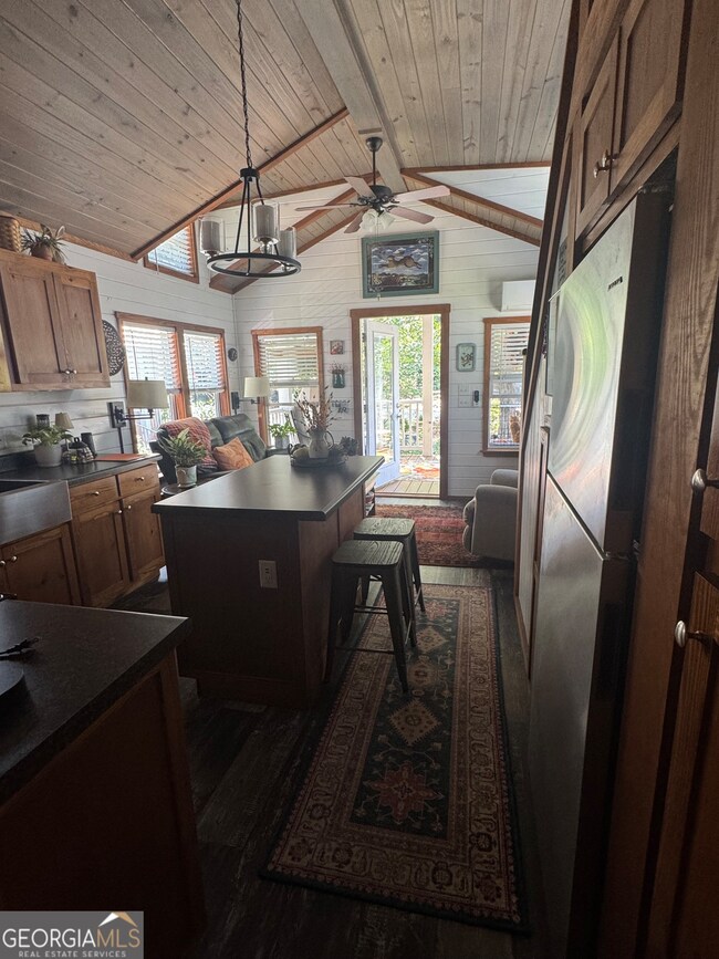 Ceiling fan and new Light in kitchen
