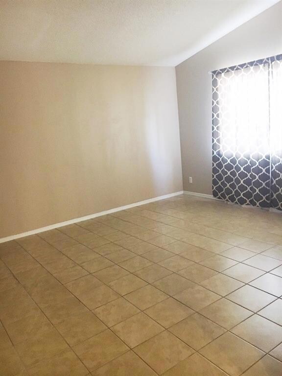 14799 Acra Ct, Horizon City, TX 79928 - photo 3