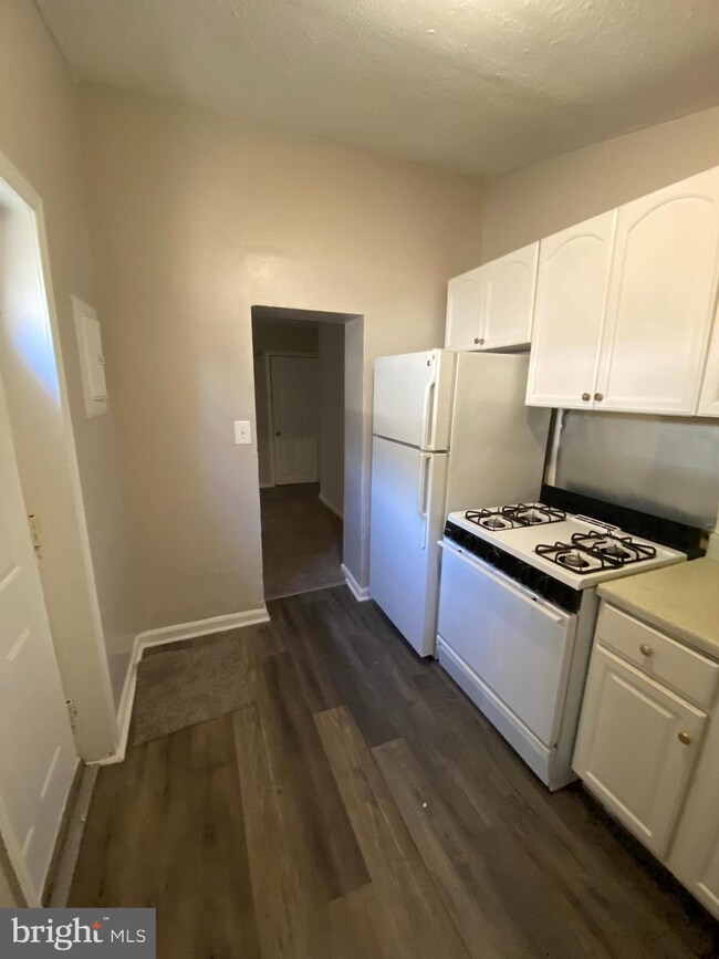 348 S Calhoun St, Baltimore, MD 21223 - photo 7