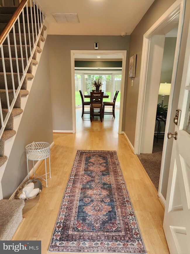 12501 Ivory Pass, Laurel, MD 20708 - photo 4