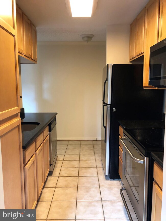 15552 Horseshoe Ln unit 552, Woodbridge, VA 22191 - photo 5