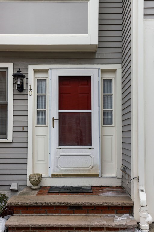 201 Main St unit 10, Woburn, MA 01801 - photo 2