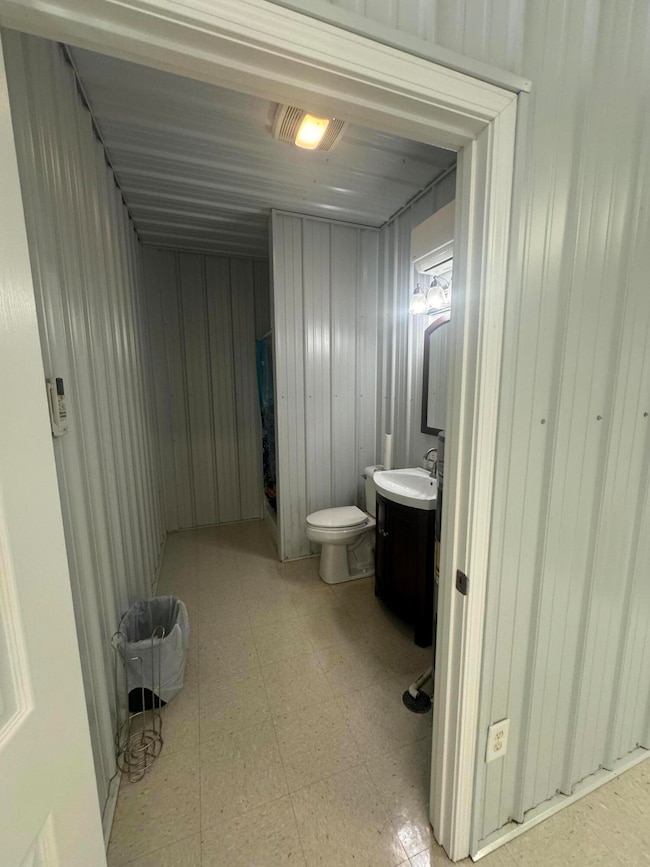 9681 Highway 25 E, Gray, KY 40734 - photo 6