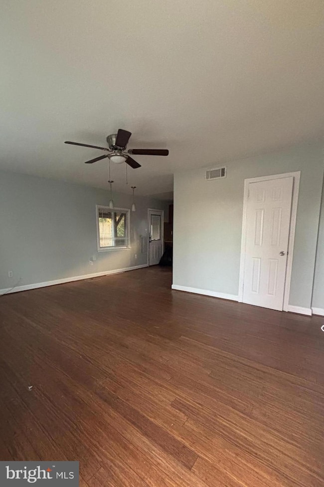 4802 67th Ave, Hyattsville, MD 20784 - photo 3