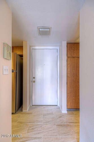 3033 E Devonshire Ave Unit-small-003-1-F