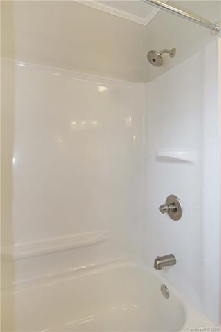 646 N Bost St, Statesville, NC 28677 - photo 6