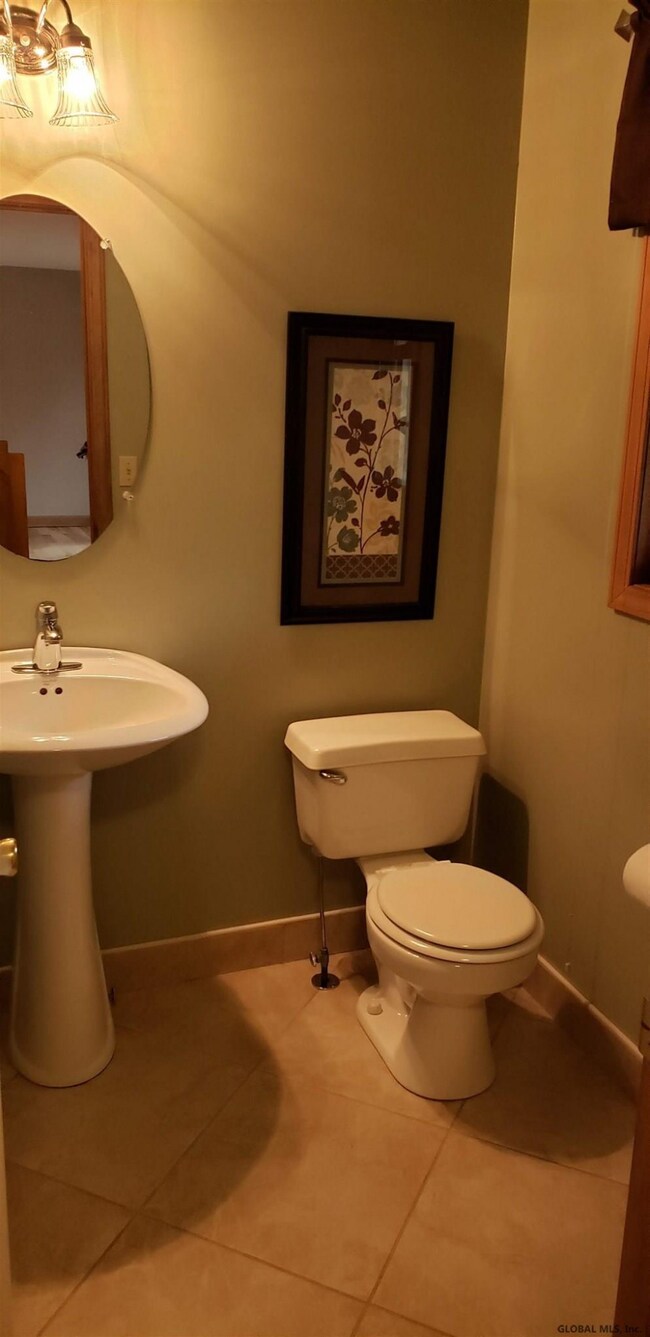 38 Damascus Dr, Gansevoort, NY 12831 - photo 6