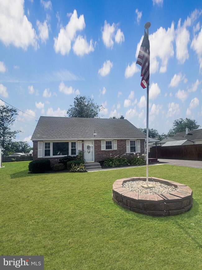 1200 Spruce St, Pottstown, PA 19464 - photo 2