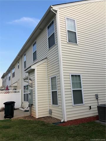 319 Sandy Spring Ln unit 91, Clover, SC 29710 - photo 3