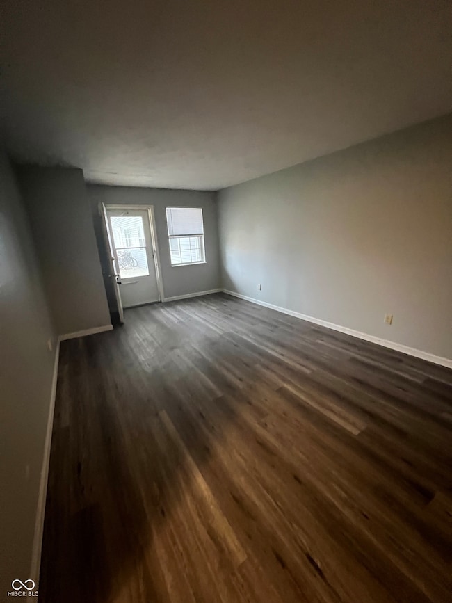 1325 Millerwood Ct, Lebanon, IN 46052 - photo 4