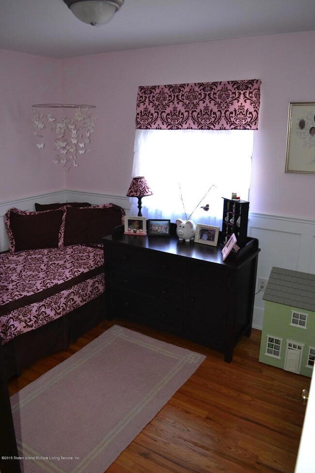 16 Hooper Ave, Staten Island, NY 10306 - photo 7