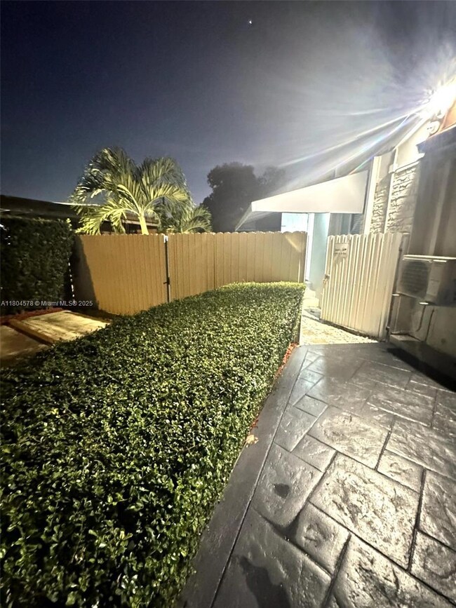 PRIVATE ENTRANCE