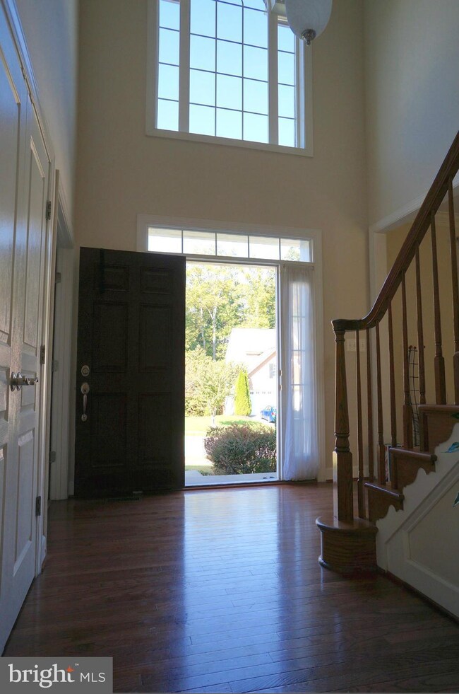 3466 Logstone Dr, Triangle, VA 22172 - photo 3