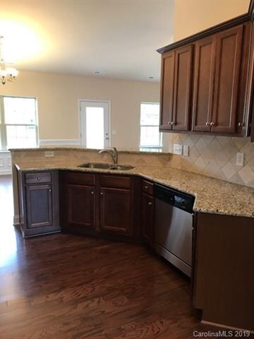 124 Bunker Hill Ln unit 5904, Statesville, NC 28677 - photo 4