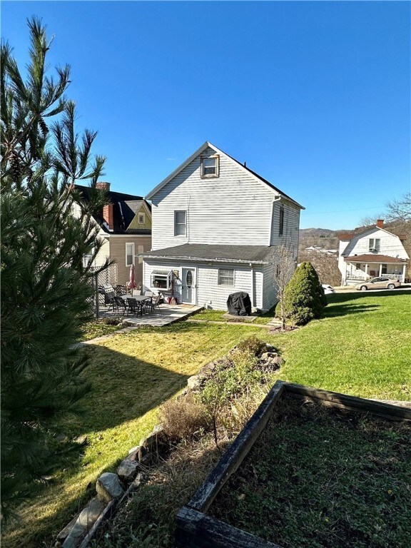 176 Huffman St, Waynesburg, PA 15370 - photo 7