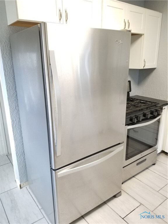 2153 Loxley Rd, Toledo, OH 43613 - photo 4