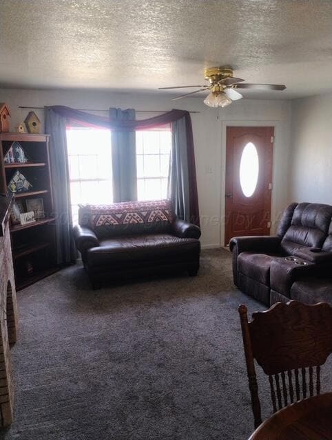 1311 Cooley Dr, Borger, TX 79007 - photo 4