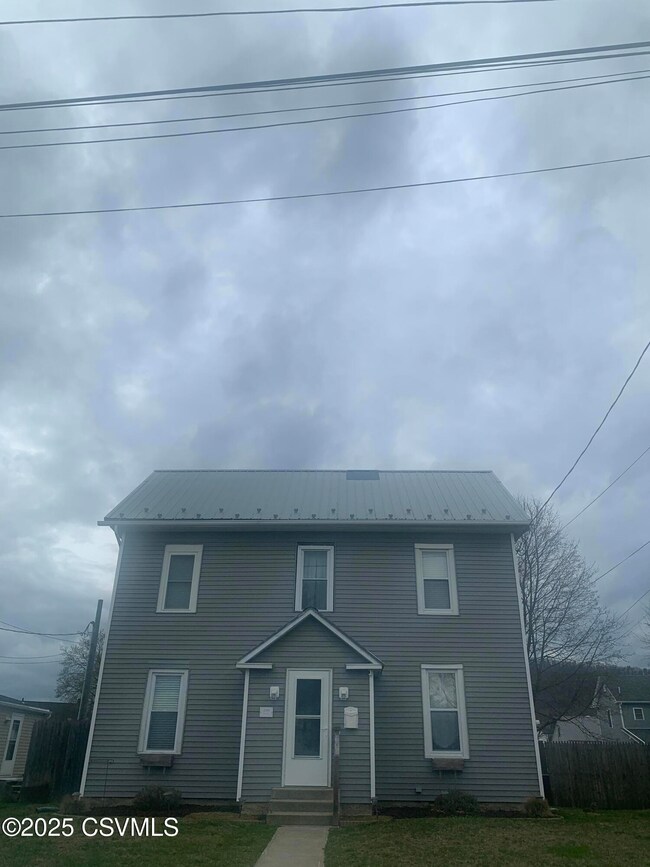 239 Duval St, Berwick, PA 18603 - photo 3