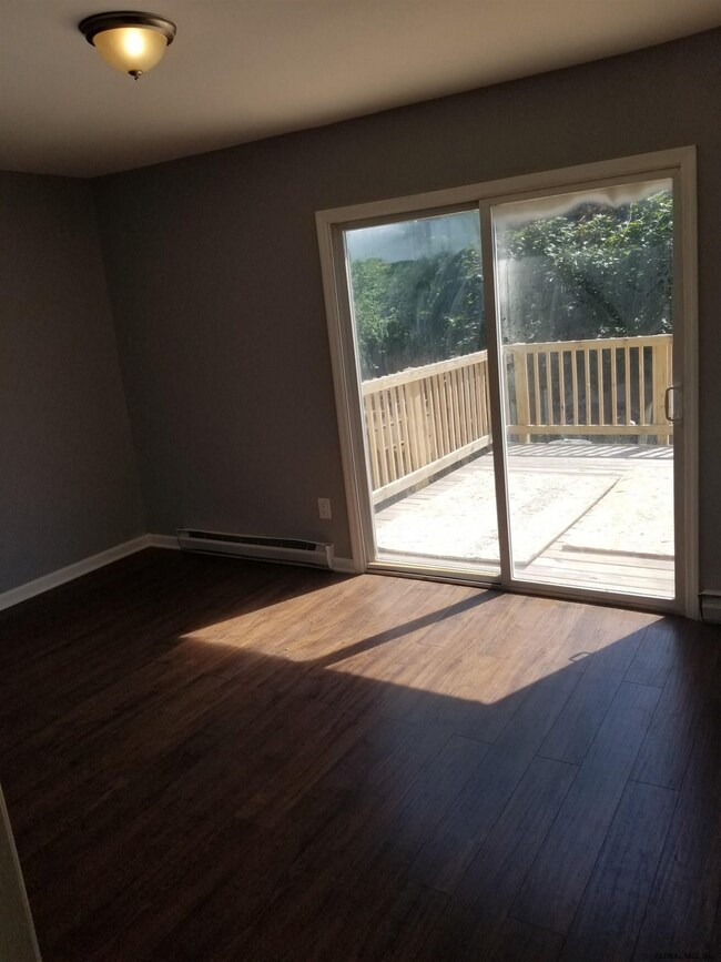 202 Jefferson St unit 2, Albany, NY 12210 - photo 5
