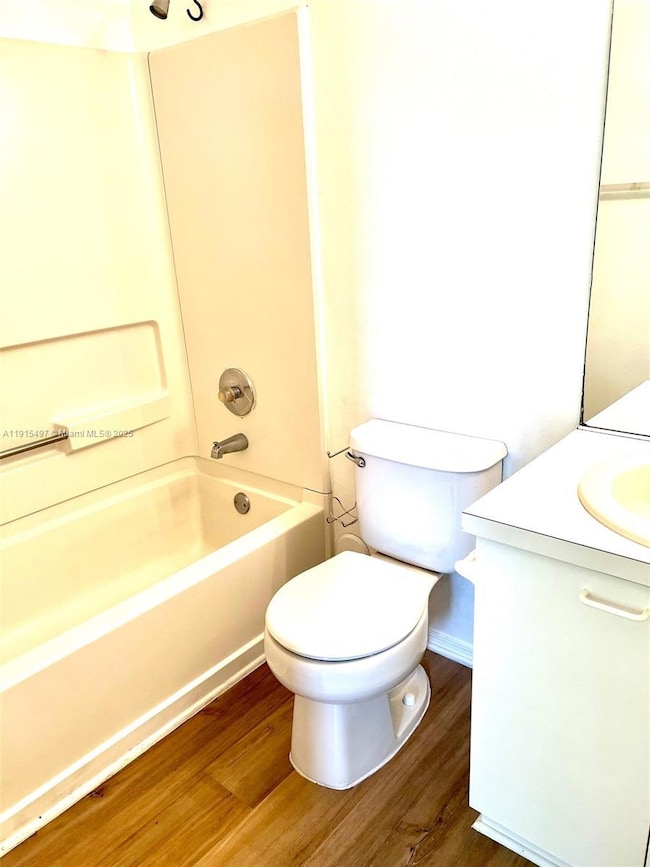 7886 Dixie Beach Cir unit 7886, Tamarac, FL 33321 - photo 5