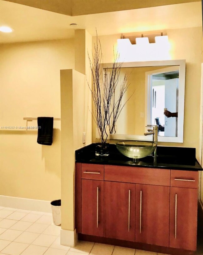 The Waverly at South Beach unit 1910, Miami Beach, FL 33139 - photo 6