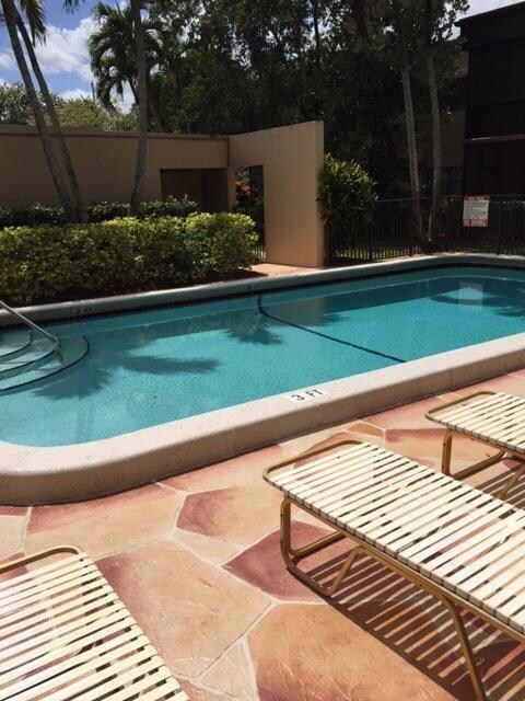 Community pool