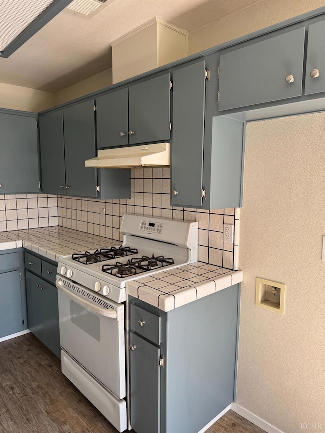 1205 Hawthorn St, Hanford, CA 93230 - photo 6