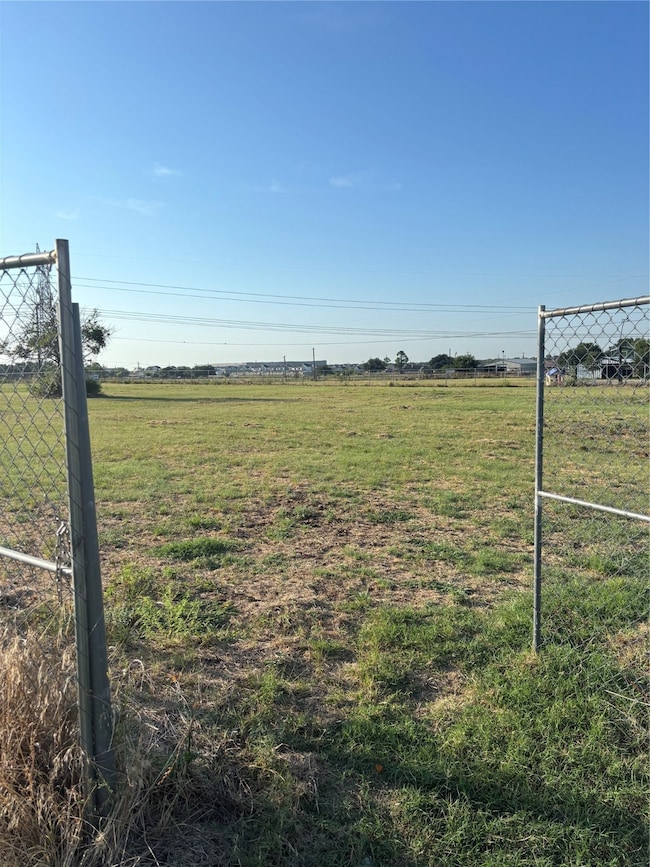 2221b White Ln, Haslet, TX 76052 - photo 5