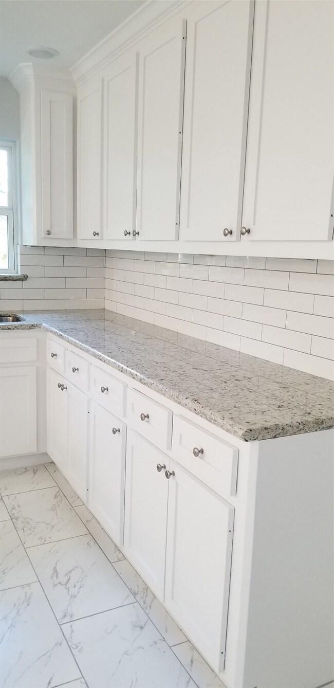 7245 Boggess Rd, Houston, TX 77016 - photo 5