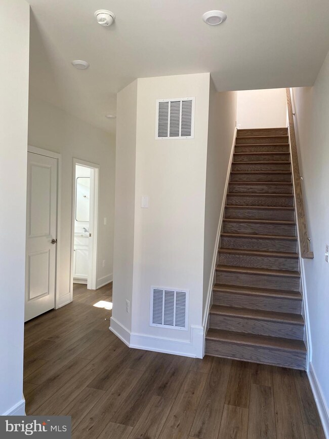 23083 Soaring Heights Terrace, Brambleton, VA 20148 - photo 4