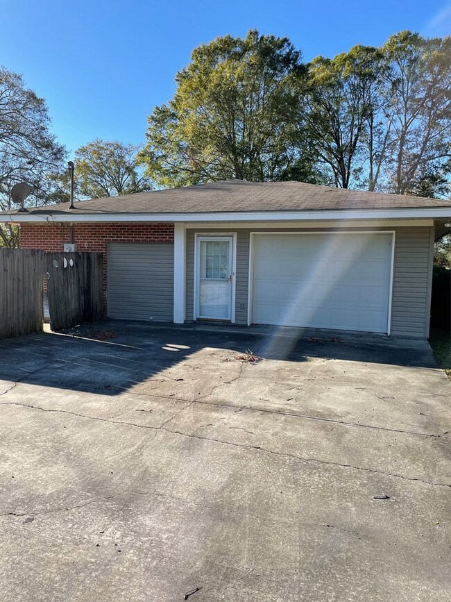 1401 Goodyear Blvd, Picayune, MS 39466 - photo 4