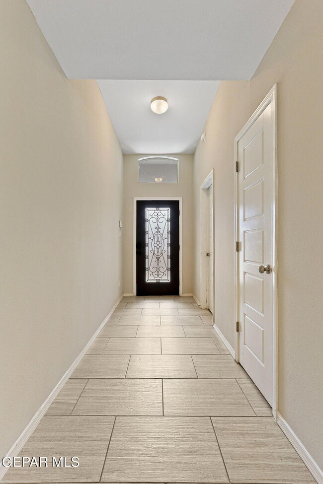 14921 Brandon Wolfram, El Paso, TX 79938 - photo 4