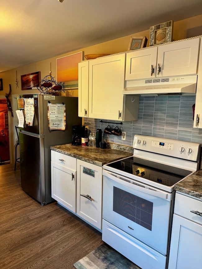 5210 Deep Hole Rd, Chincoteague Island, VA 23336 - photo 5