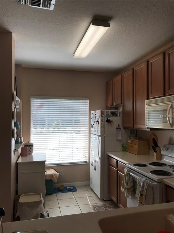 784 Chelsea Dr, Davenport, FL 33897 - photo 2