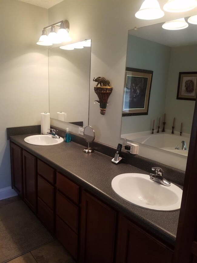 225 Ashley Square, Harrodsburg, KY 40330 - photo 4