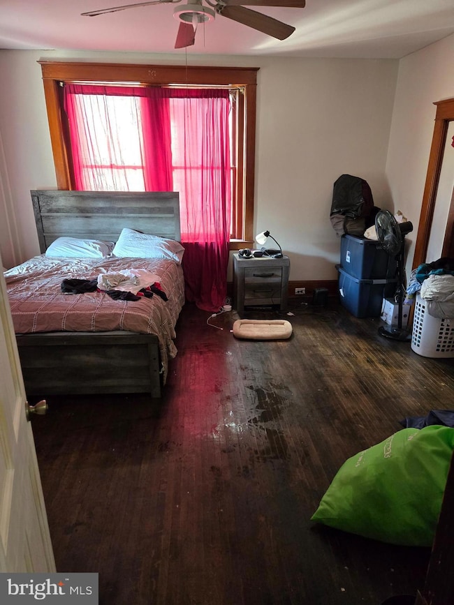 825 S Queen St, York, PA 17403 - photo 3