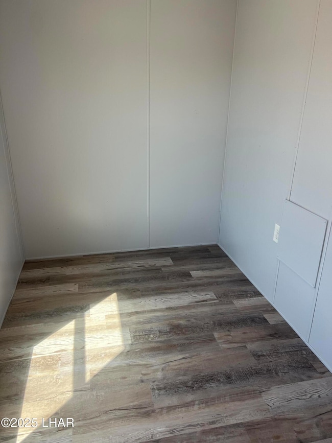 407-Bedroom