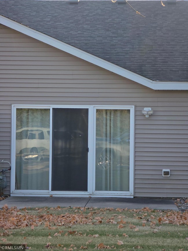 939 Cypress Rd unit 4, Saint Cloud, MN 56303 - photo 2