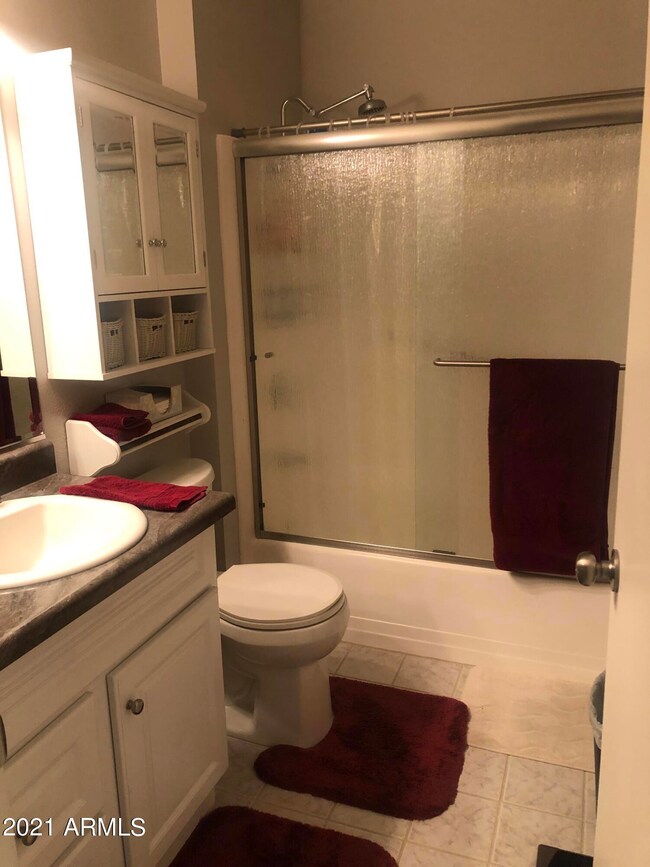 13805 N Newcastle Dr, Sun City, AZ 85351 - photo 5