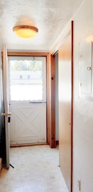 6 Pond St unit 2, Spencer, MA 01562 - photo 5