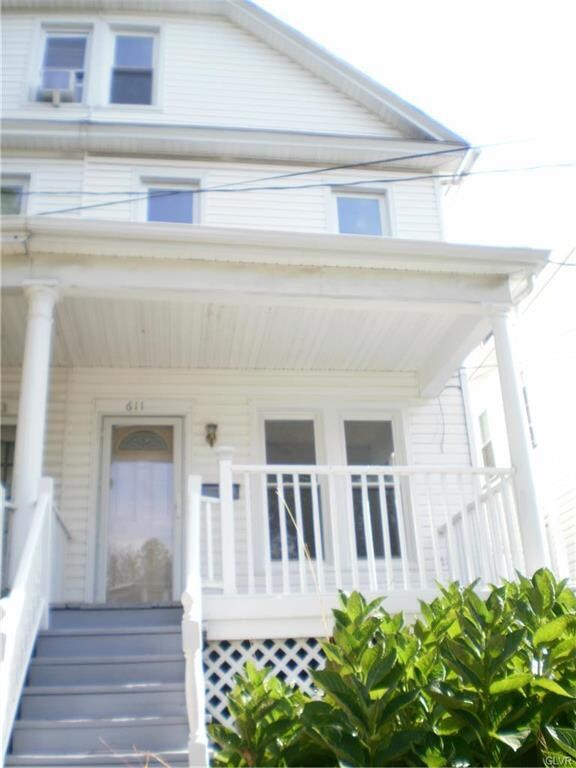 611 Pardee St, Easton, PA 18042 - photo 2